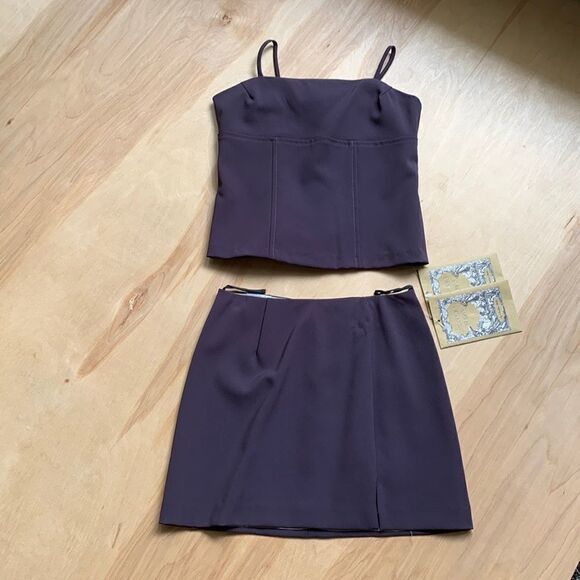 MW Girls Two-Piece Skirt Set - Picture 1 of 3